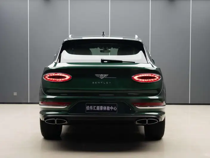 Bentayga 2025 Model 4.0T V8 Long wheelbase Edition