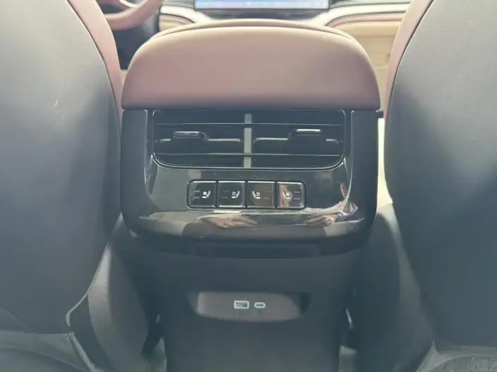 BYD Seal 07DM 2026 Model DM-i 230KM Flagship Model – фото 10