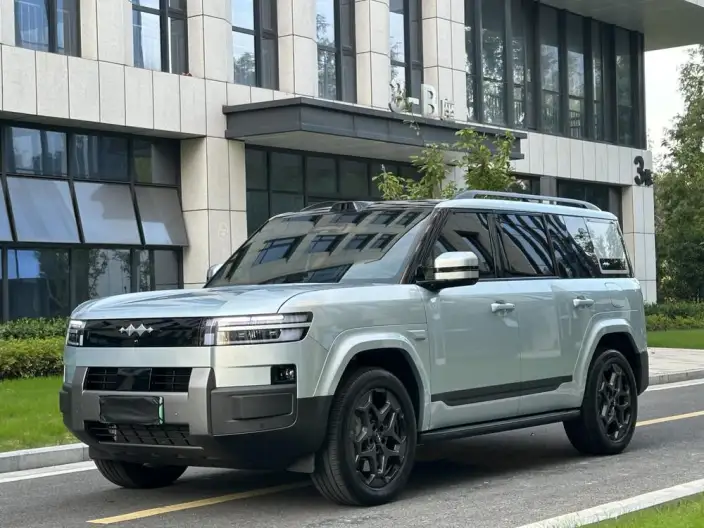Titan 7 PHEV 2025 Model 190KM 4WD Ultra Edition