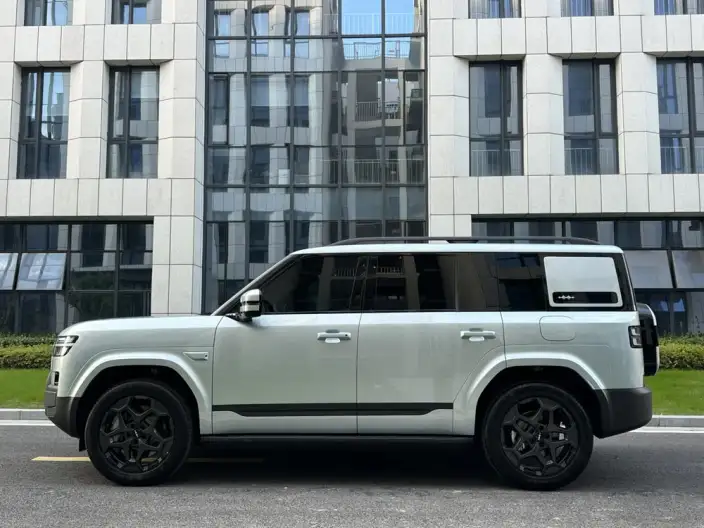 Titan 7 PHEV 2025 Model 190KM 4WD Ultra Edition