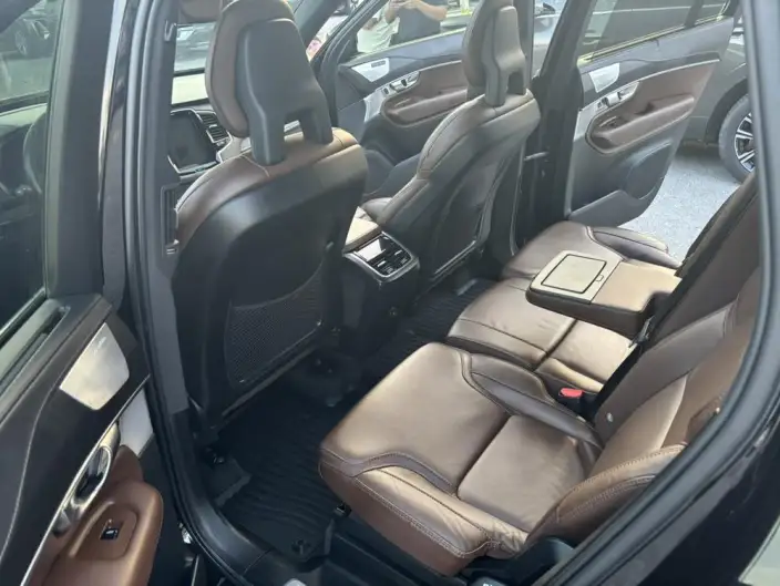 Volvo XC90 2022 Model B6 Smart Elegance Deluxe Edition 7 seat – фото 10