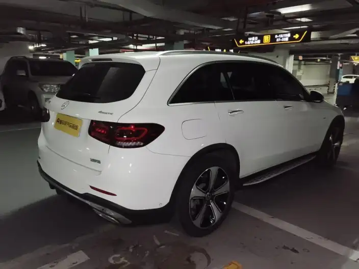 Mercedes-Benz GLC 2022 Model Facelift GLC 300 L 4MATIC Dynamic Model Collector Edition – фото 2