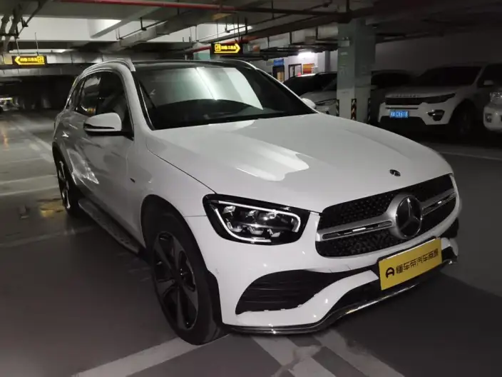 Mercedes-Benz GLC 2022 Model Facelift GLC 300 L 4MATIC Dynamic Model Collector Edition – фото 3