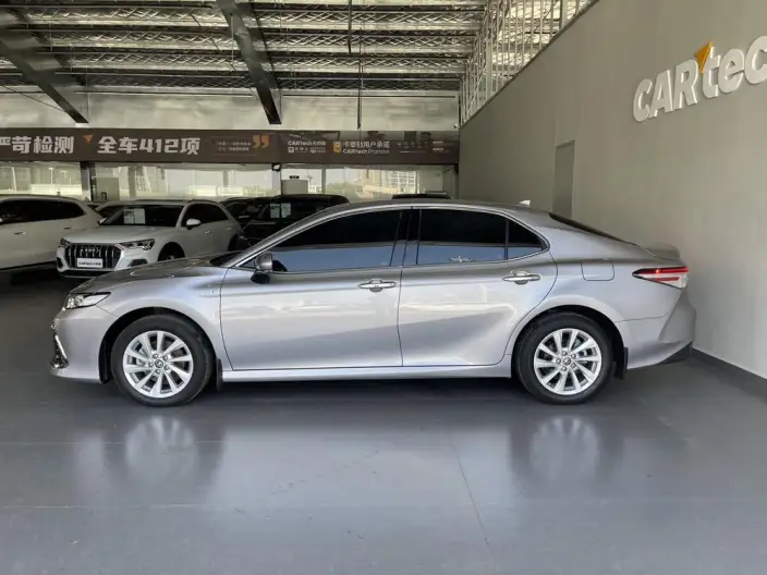 Toyota Camry 2023 Model Hybrid 2.5HGVP Leading version – фото 4