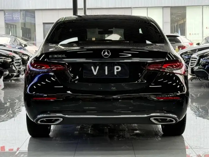 Mercedes-Benz E-Class 2023 Model E 300 L Luxury Model sedan – фото 5