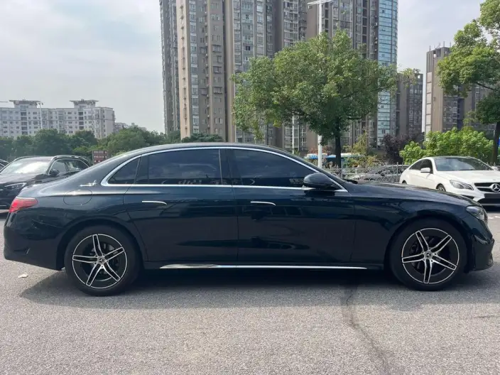 Mercedes-Benz E-Class 2024 Model Facelift E 260 L Sports sedan – фото 8