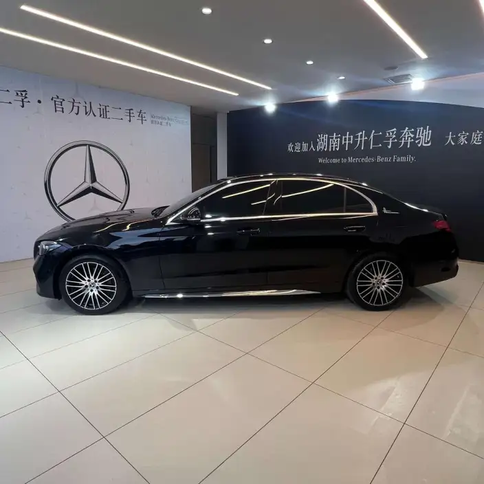 Mercedes-Benz C-Class 2025 Model C 260 L Sports Edition – фото 3