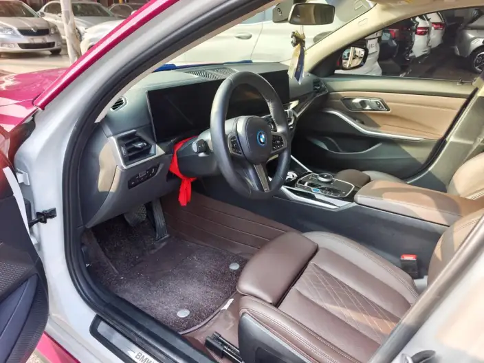 BMW i3 2022 Model eDrive35L – фото 8