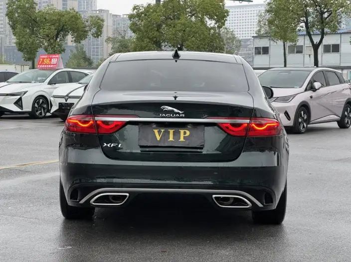 Jaguar XFL 2023 Model 2.0T P250 2WD Elite Sports Edition – фото 5