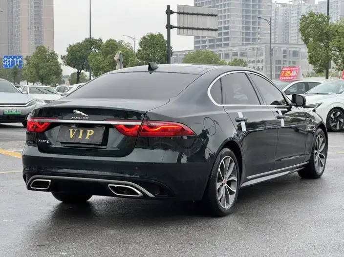 Jaguar XFL 2023 Model 2.0T P250 2WD Elite Sports Edition – фото 6