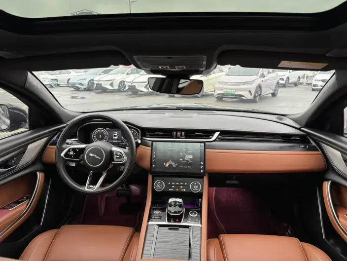 Jaguar XFL 2023 Model 2.0T P250 2WD Elite Sports Edition – фото 7