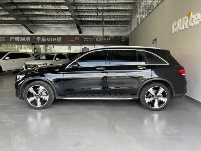 Mercedes-Benz GLC 2022 Model Facelift GLC 300 L 4MATIC Dynamic Model Collector Edition – фото 4