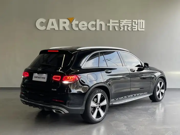 Mercedes-Benz GLC 2022 Model Facelift GLC 300 L 4MATIC Dynamic Model Collector Edition – фото 7
