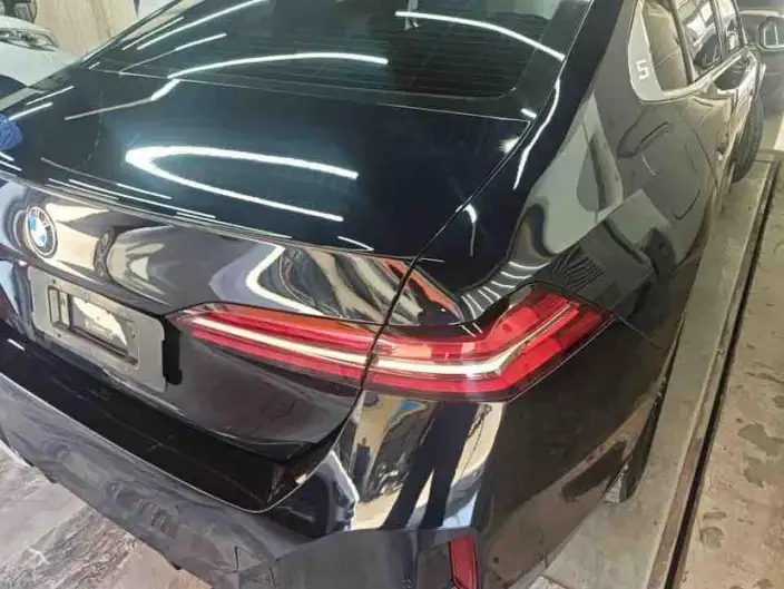 BMW 5 Series 2024 Model 525Li M Sports Set – фото 3