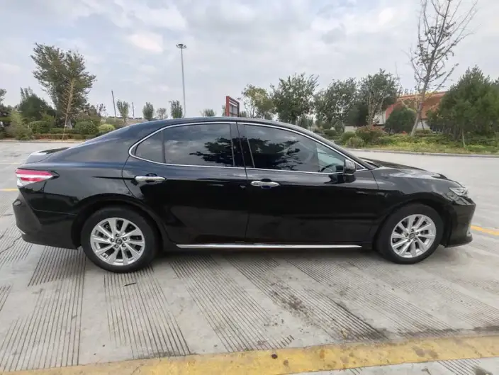 Toyota Camry 2023 Model 2.0G Deluxe Edition – фото 5