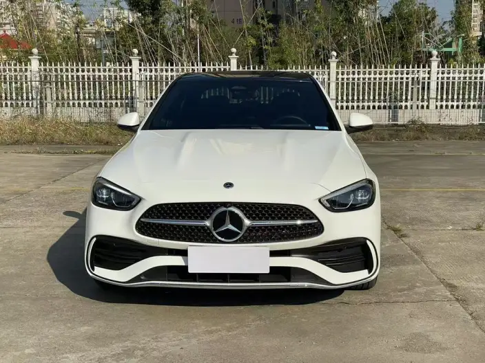 Mercedes-Benz C-Class 2025 Model C 260 L Sports Edition – фото 2