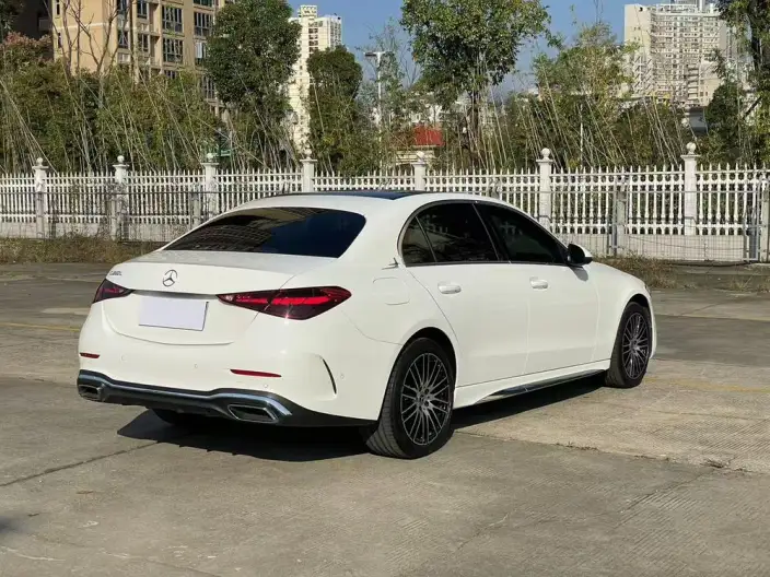 Mercedes-Benz C-Class 2025 Model C 260 L Sports Edition – фото 7