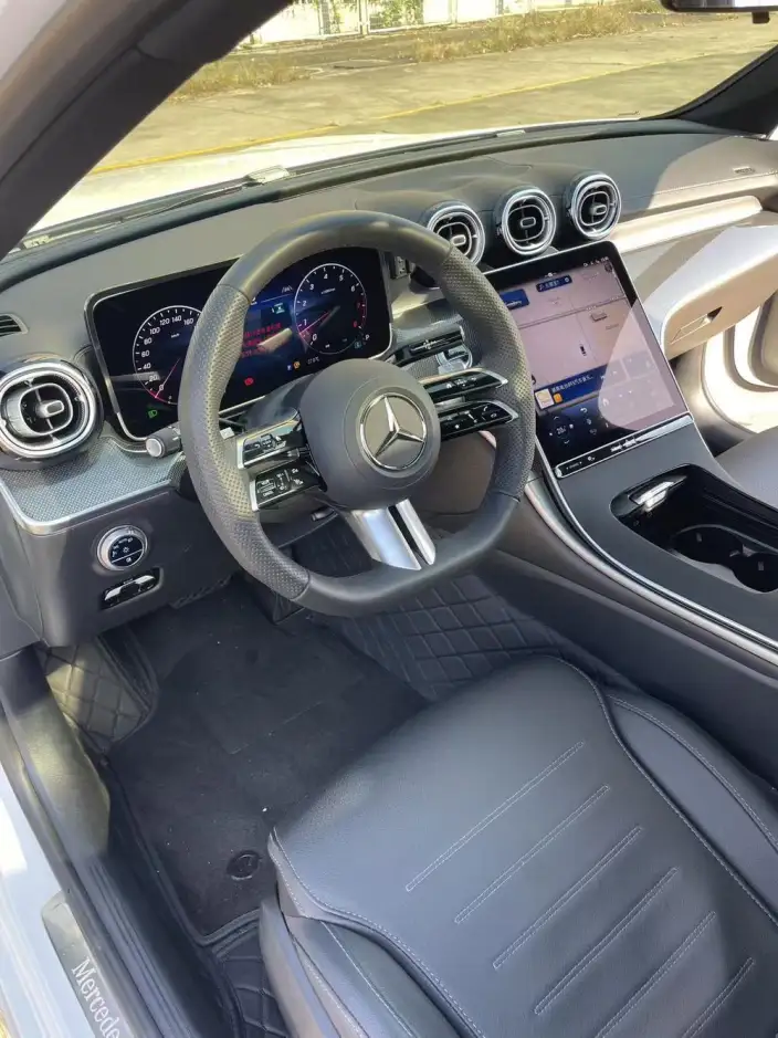 Mercedes-Benz C-Class 2025 Model C 260 L Sports Edition – фото 10