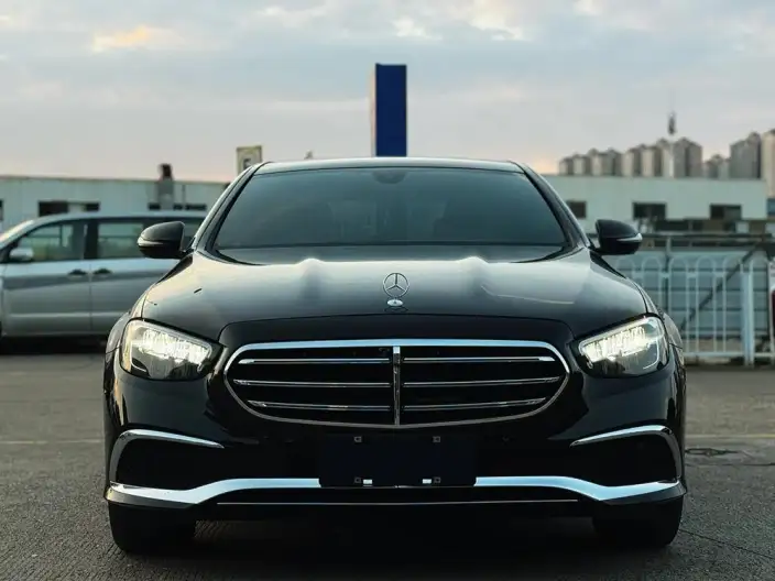 Mercedes-Benz E-Class 2023 Model Facelift E 300 L Luxury Model sedan – фото 2