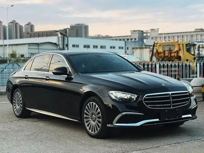Mercedes-Benz E-Class 2023 Model Facelift E 300 L Luxury Model sedan – фото 3