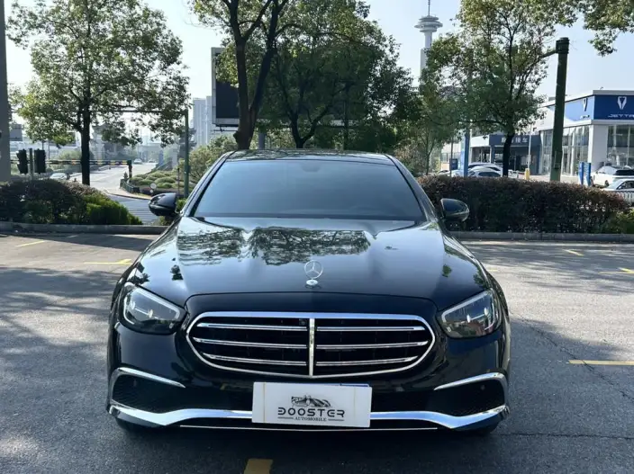 Mercedes-Benz E-Class 2022 Model E 300 L Luxury Model sedan – фото 2