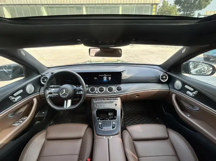 Mercedes-Benz E-Class 2022 Model E 300 L Luxury Model sedan – фото 9