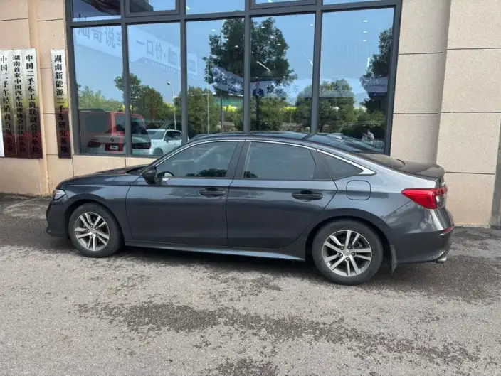 Honda Civic 2023 Model 240TURBO CVT Momentum Edition