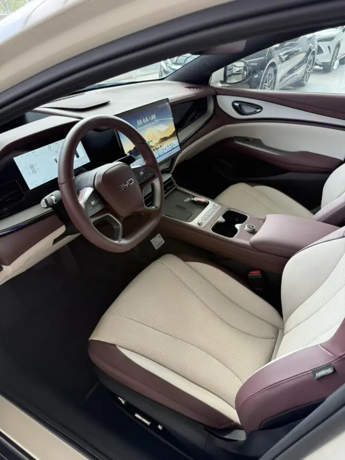 BYD Seal 07DM 2026 Model DM-i 230KM Flagship Model – фото 10