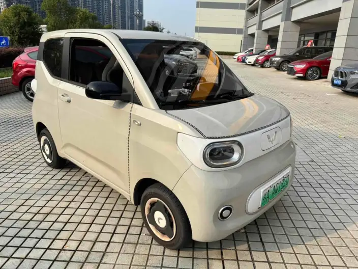 Wuling Hongguang MINIEV 2024 Model 215km Youth Edition Lithium Iron Phosphate