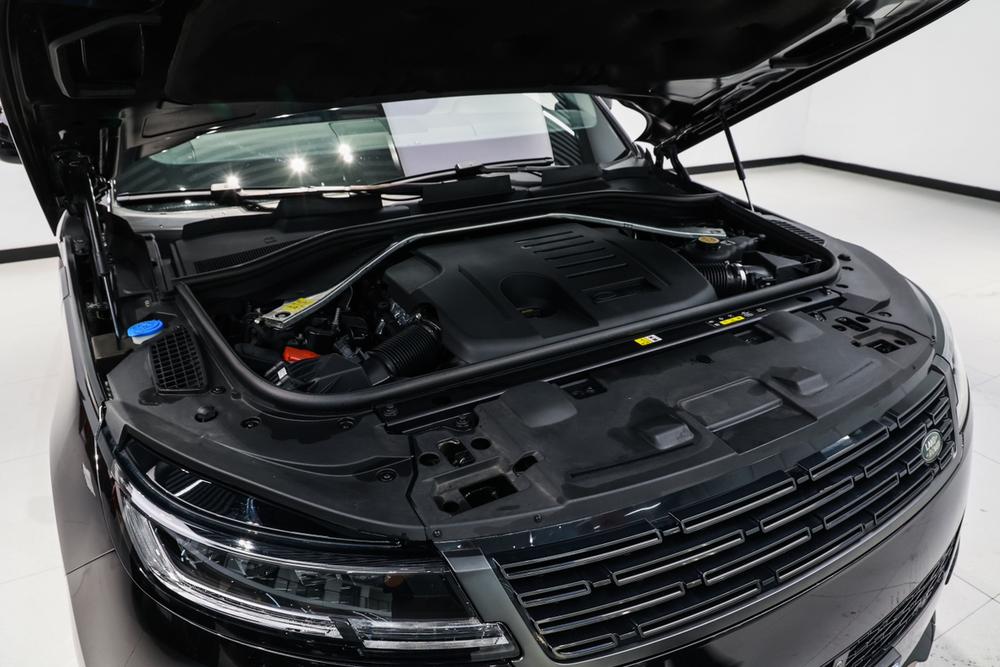 Range Rover Sport 2024 модификация 400PS DYNAMIC SE – фото 8