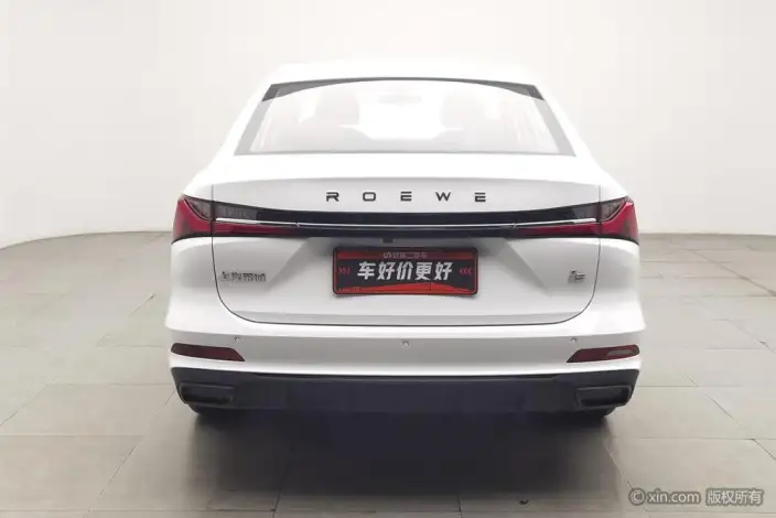 Roewe i5 2023 Model 1.5L Manual Comfort Edition