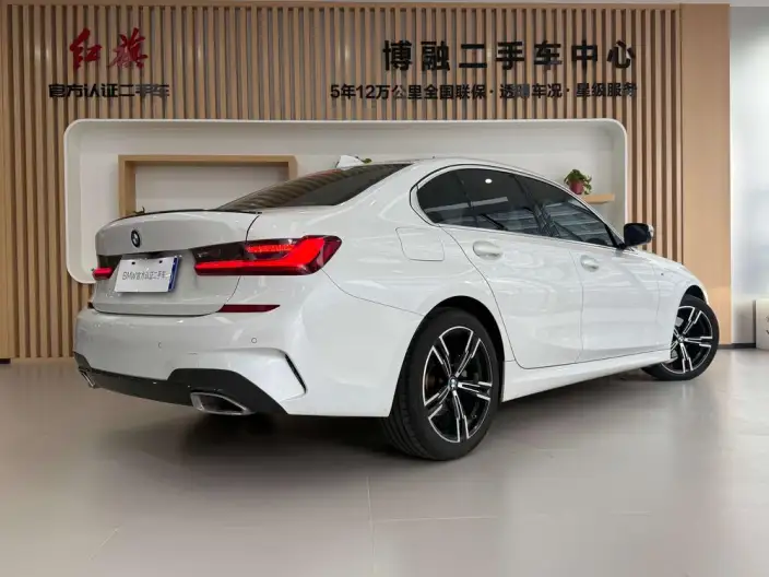 BMW 3 Series 2022 Model 325i M Sports Set – фото 5