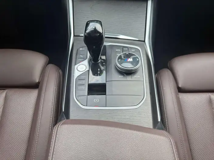 BMW 3 Series 2022 Model 325i M Sports Set – фото 10