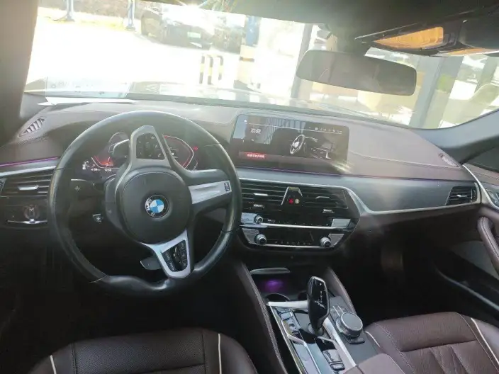 BMW 5 Series 2022 Model Facelift 530Li Leading Model M Sports Set – фото 5