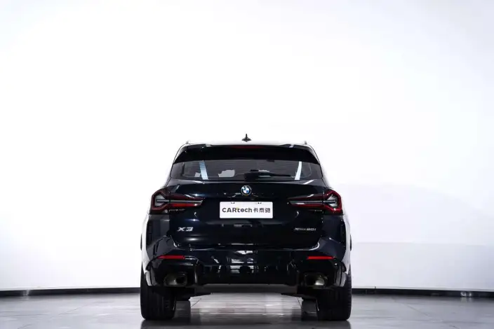 BMW X3 2023 Model xDrive30i Leading Model M Night Set – фото 4