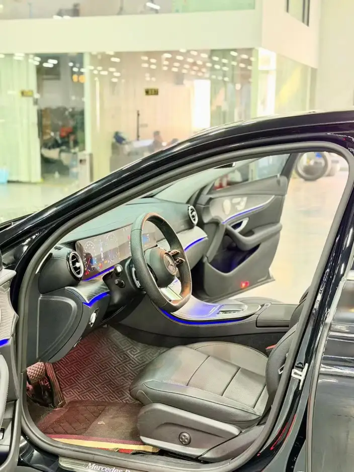Mercedes-Benz E-Class 2023 Model E 300 L Fashion Model sedan – фото 9