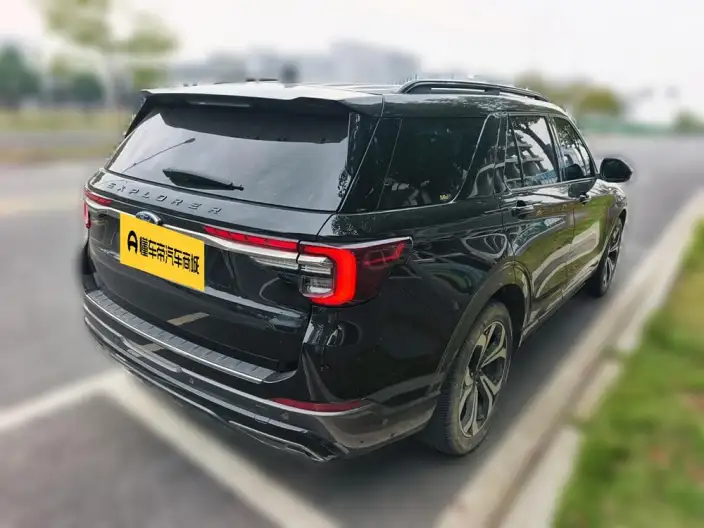 Ford Explorer 2023 Model EcoBoost 285 4WD ST-LINE 6 seat
