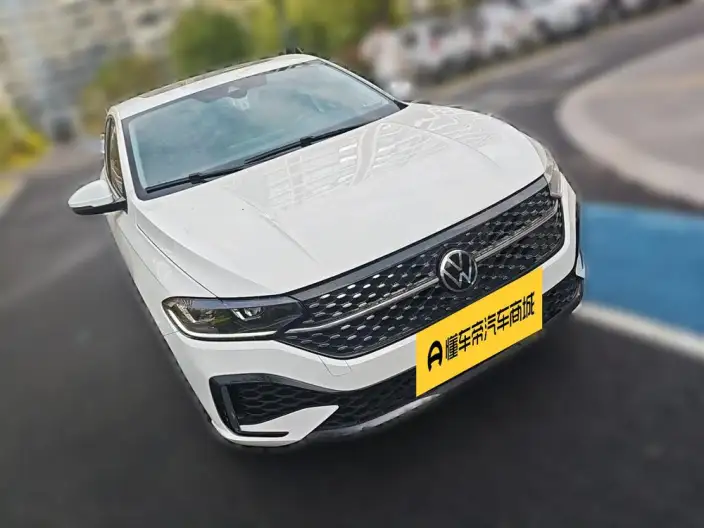 Volkswagen Lavida 2024 Model 1.5L Automatic Starry Sky Five Million Edition – фото 3