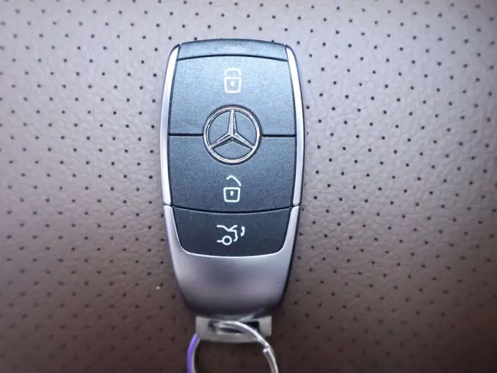 Mercedes-Benz GLE Imported 2024 Model GLE 450 4MATIC Fashion Model – фото 6