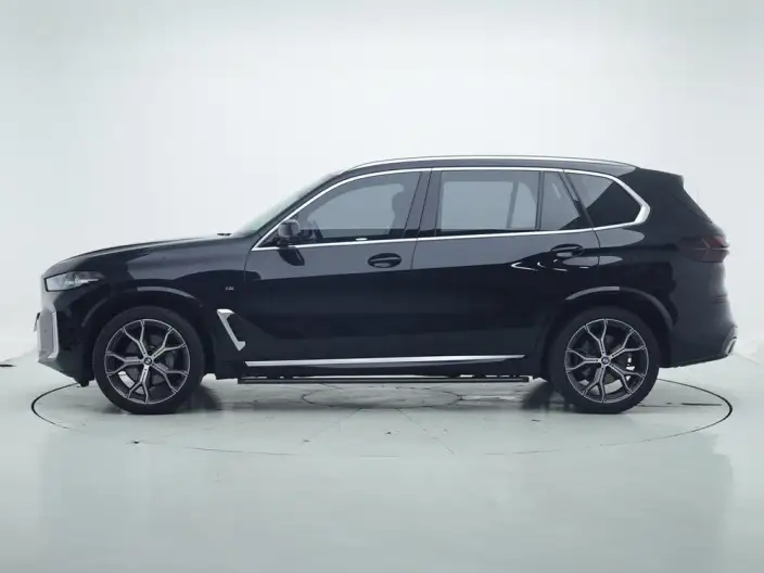 BMW X5 2023 Model xDrive30Li Exclusive Model M Sports Set – фото 4