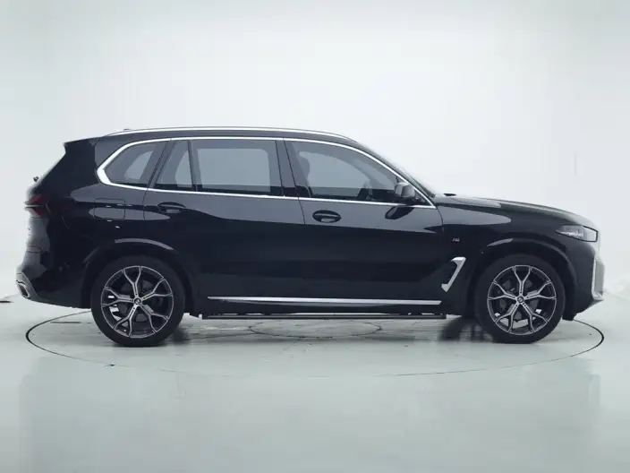 BMW X5 2023 Model xDrive30Li Exclusive Model M Sports Set – фото 8