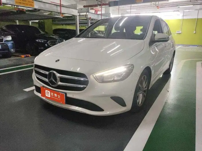 Mercedes-Benz B-Class 2023 Model B 200 Fashion Model – фото 10