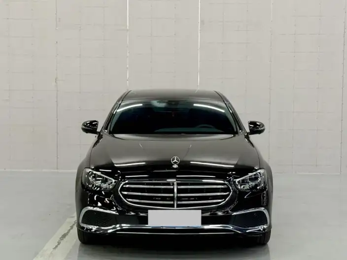 Mercedes-Benz E-Class 2022 Model Facelift II E 300 L Luxury Model sedan – фото 2