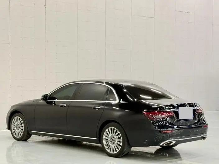 Mercedes-Benz E-Class 2022 Model Facelift II E 300 L Luxury Model sedan – фото 3