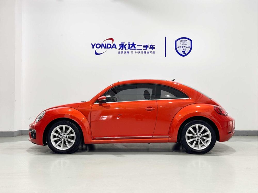 Beetle 2018 модификация 180TSI Le движение Orange Edition – фото 3
