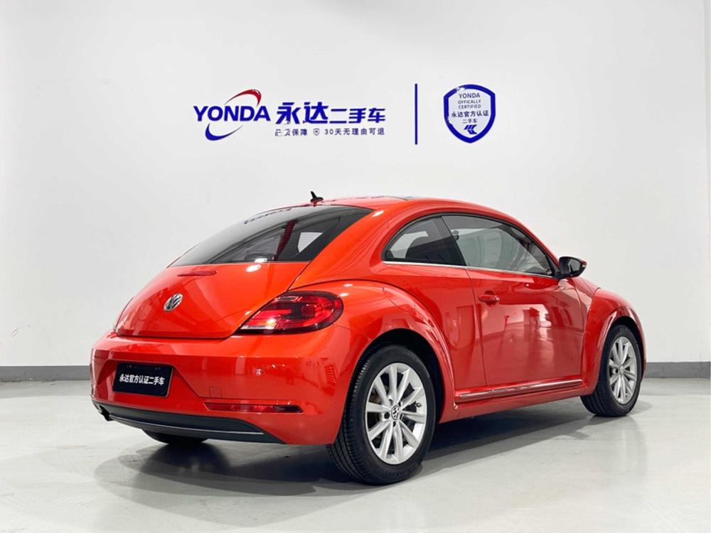 Beetle 2018 модификация 180TSI Le движение Orange Edition – фото 5