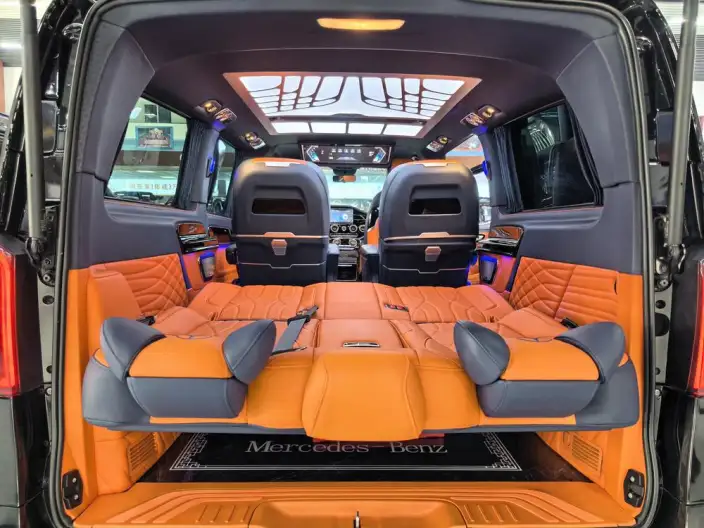 Viano 2023 Model 2.0T Elite Edition 7 seat – фото 8