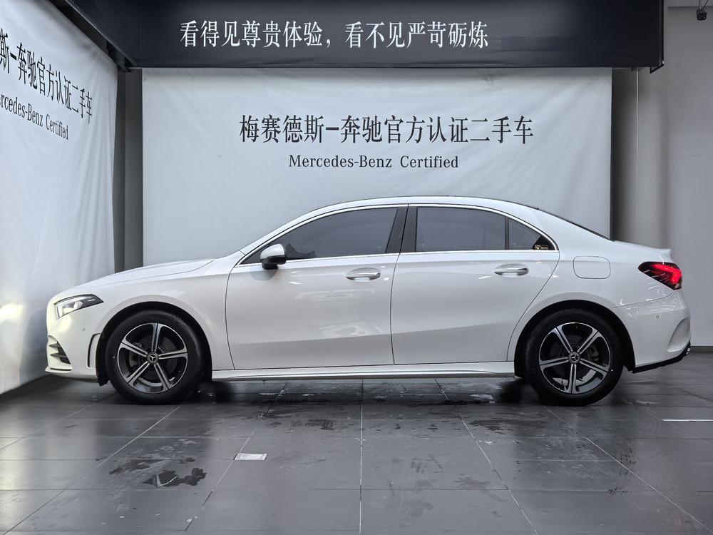 Mercedes-Benz A-Class 2022 A 200 L Sport Sedan Style – фото 3