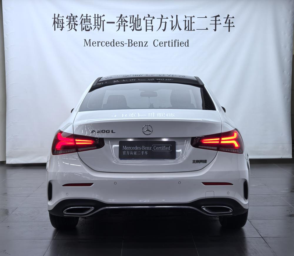 Mercedes-Benz A-Class 2022 A 200 L Sport Sedan Style – фото 4