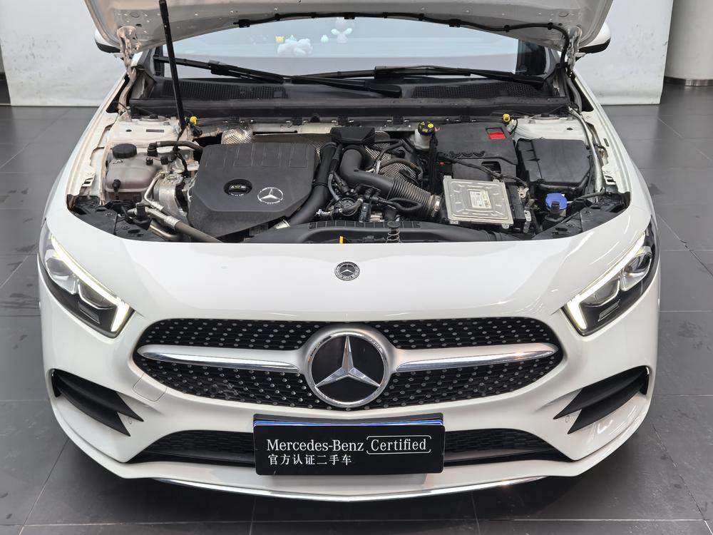 Mercedes-Benz A-Class 2022 A 200 L Sport Sedan Style – фото 8
